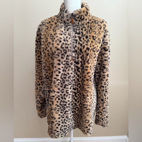 Pink Lily Faux Fur Leopard Print Quarter Zip Pullover (Oversized) - Picture 2 of 8